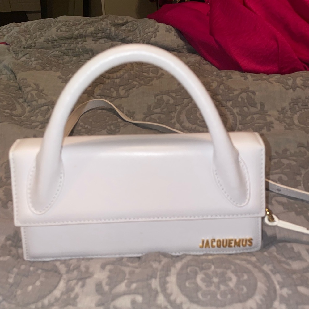 White Jacquemus bag with dust bag